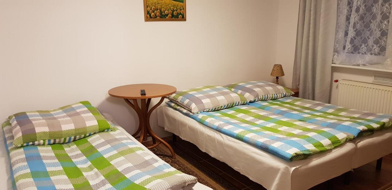 Wynajem Pokoi Hotel Kołobrzeg Buitenkant foto