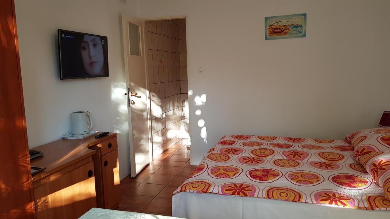 Wynajem Pokoi Hotel Kołobrzeg Buitenkant foto
