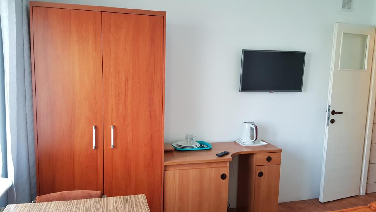 Wynajem Pokoi Hotel Kołobrzeg Buitenkant foto
