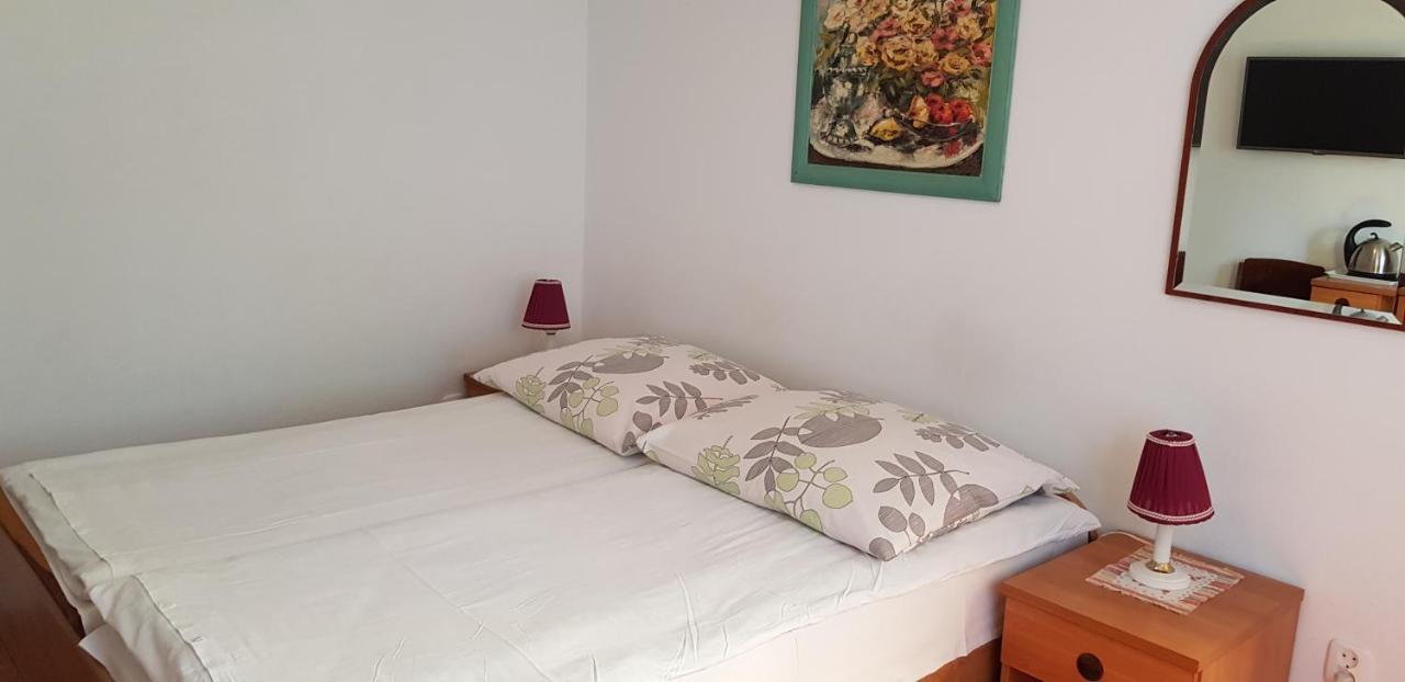 Wynajem Pokoi Hotel Kołobrzeg Buitenkant foto